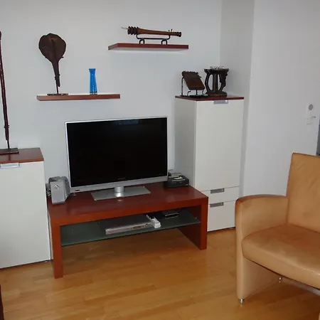 Apartment Dorfstrasse 15 Appartement-Fewo 7-Bettwohnung By Interhome